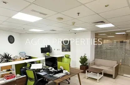 Office Space - Studio for sale in Crystal Tower - Business Bay - Dubai