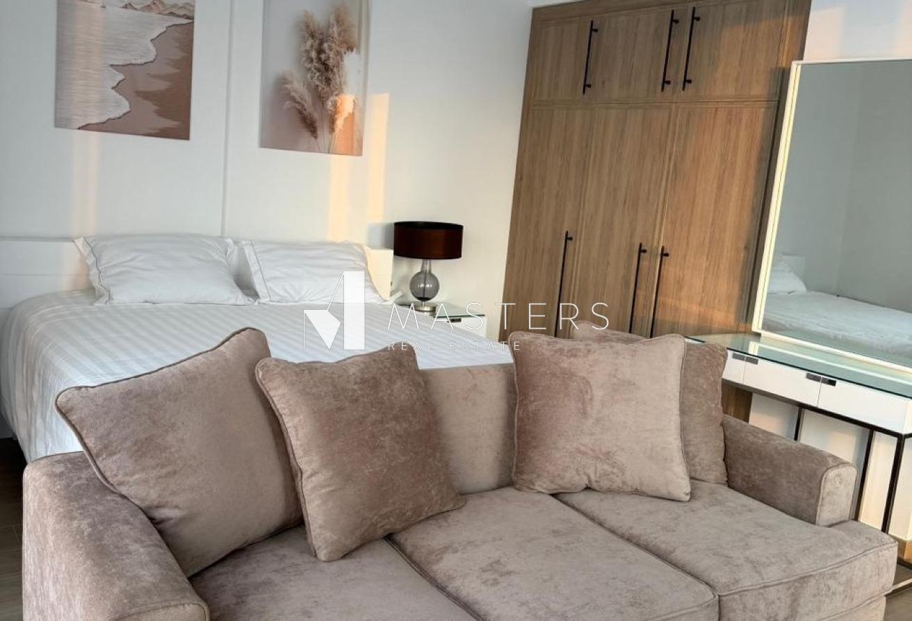 Fully Furnished | Pretty Sunset View | Cozy photo 5