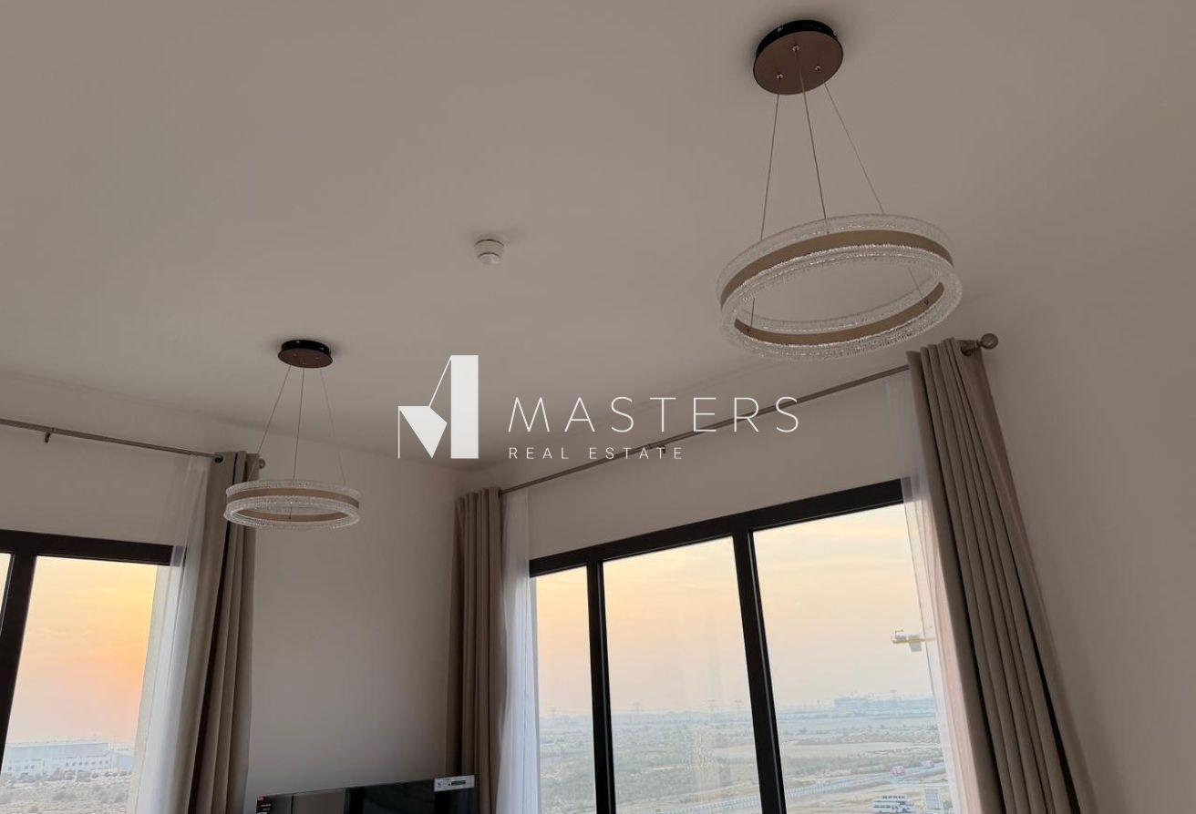 Fully Furnished | Pretty Sunset View | Cozy photo 9