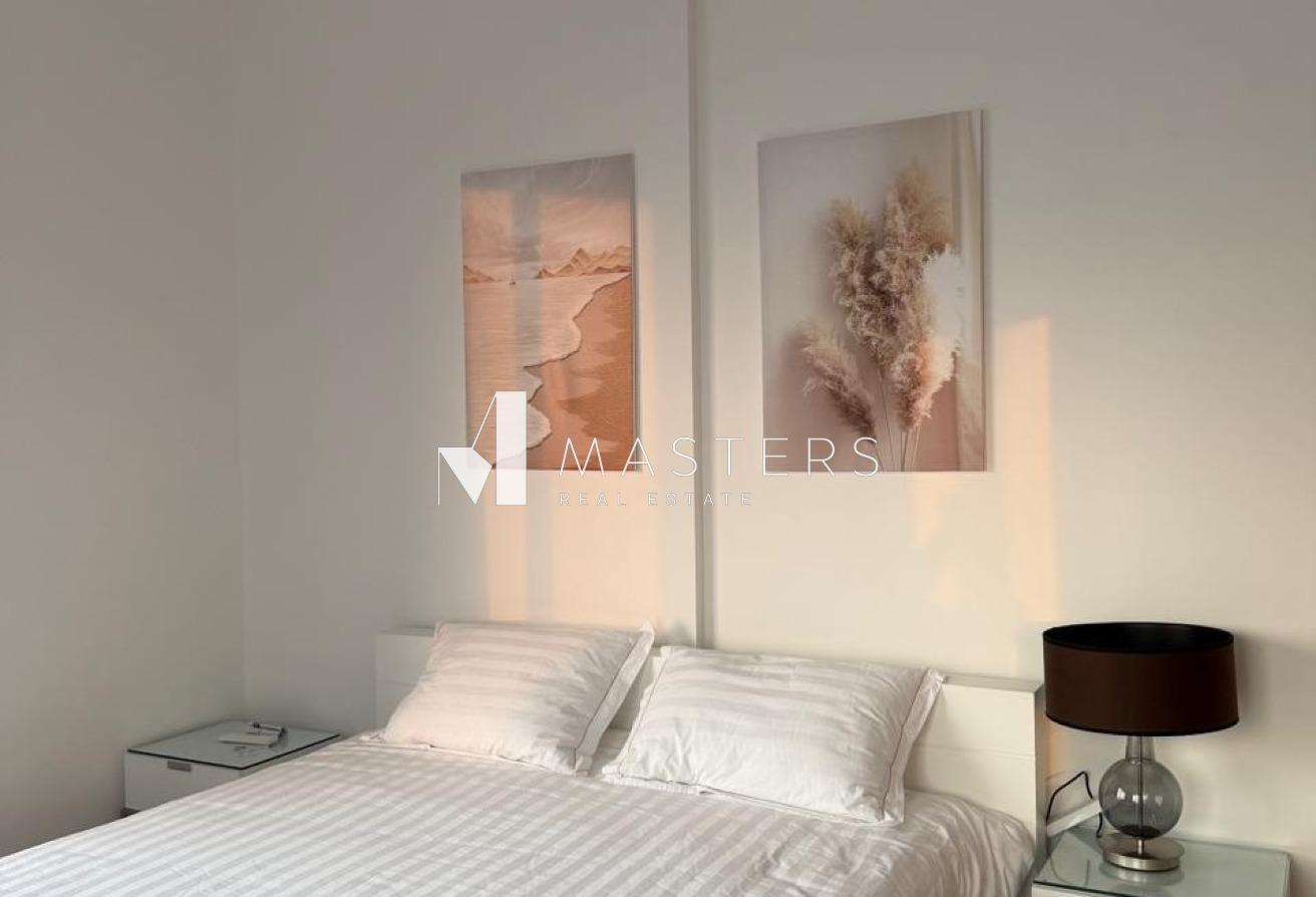Fully Furnished | Pretty Sunset View | Cozy photo 7