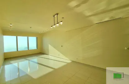 Apartment - 4 Bedrooms - 4 Bathrooms for rent in Nation Towers - Corniche Road - Abu Dhabi
