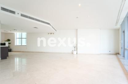 Apartment - 2 - 3 for rent in Sky Gardens - DIFC - Dubai