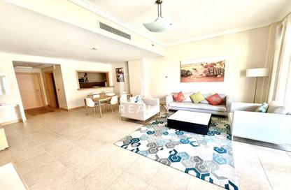 Whole Building - 1 Bedroom - 2 Bathrooms for rent in Al Das - Shoreline Apartments - Palm Jumeirah - Dubai