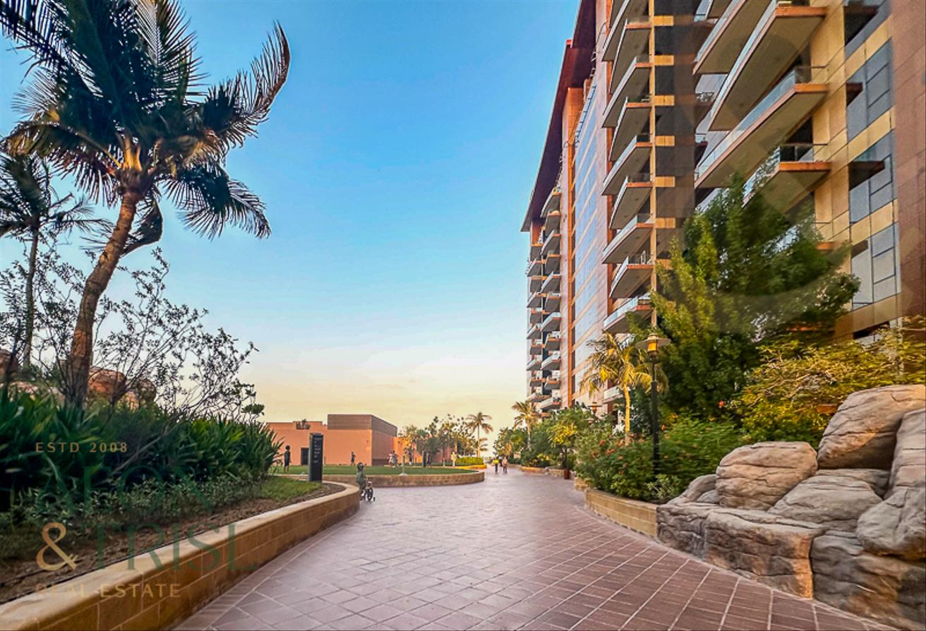 Tiara | 3 BR+Study | Sea and Burj Al Arab View photo 17