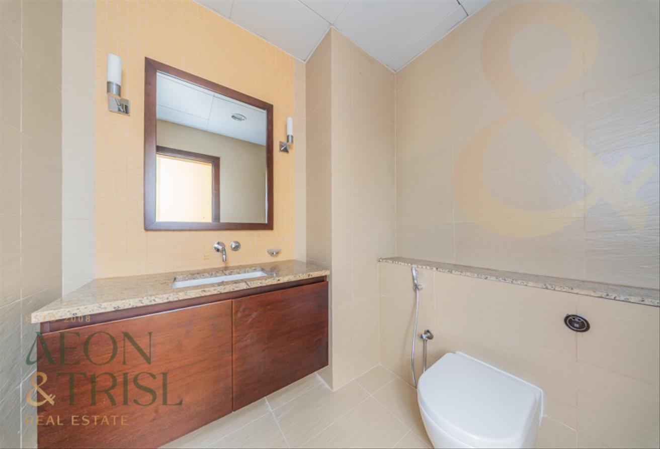 Tiara | 3 BR+Study | Sea and Burj Al Arab View photo 12