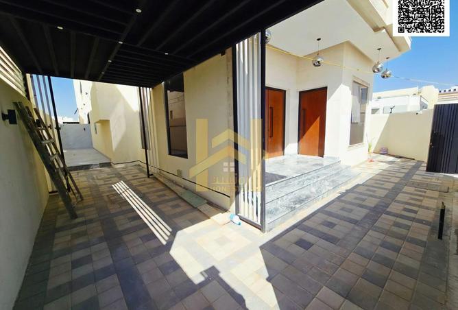 81962779 - Property Image 3