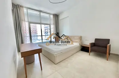 شقة - غرفة نوم - 2 حمامات للايجار في عزيزي عالية - الجداف - دبي