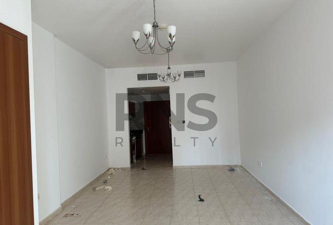 114171971 - Property Image 2