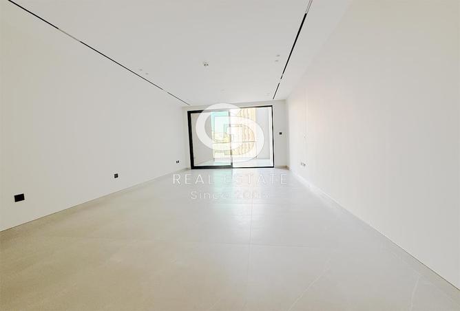Brand New 2BR | Closed Kitchen | Premium Amenities photo 3