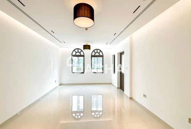 126544801 - Property Main Image