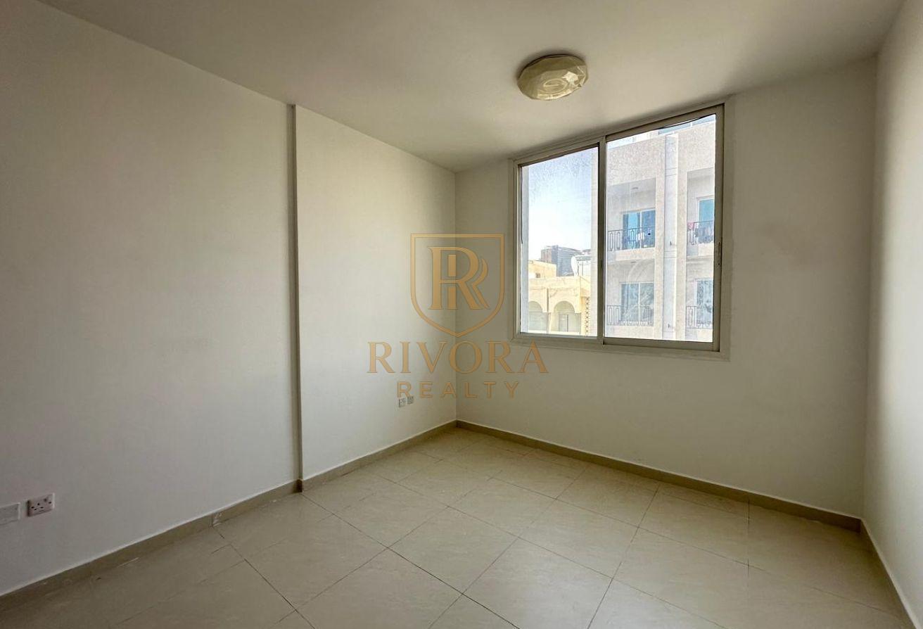 STUDIO I LOCATION I REASONABLE PRICE photo 4