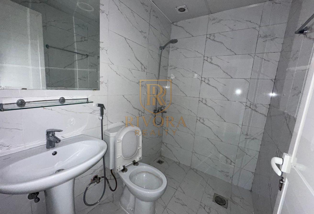 STUDIO I LOCATION I REASONABLE PRICE photo 8