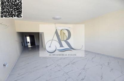 Labor Camp - Studio - 7+ Bathrooms for rent in Al Jurf Industrial 2 - Al Jurf Industrial - Ajman