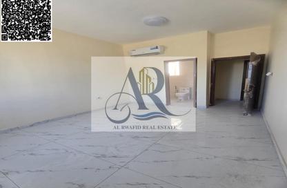Labor Camp - Studio - 7+ Bathrooms for rent in Al Jurf Industrial 2 - Al Jurf Industrial - Ajman