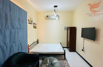 Apartment - Studio - 1 for rent in Cornich Ras Al Khaima - Ras Al Khaimah