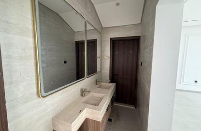 عمارة بالكامل - استوديو - 8 حمامات للبيع في 3 المويهات - المويهات - عجمان