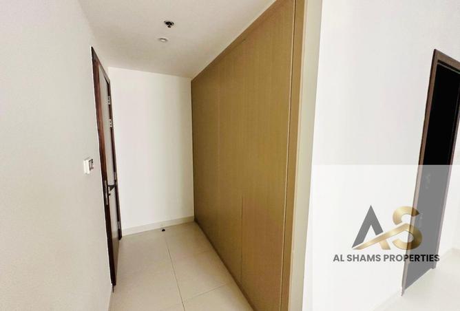 54957786 - Property Image 2