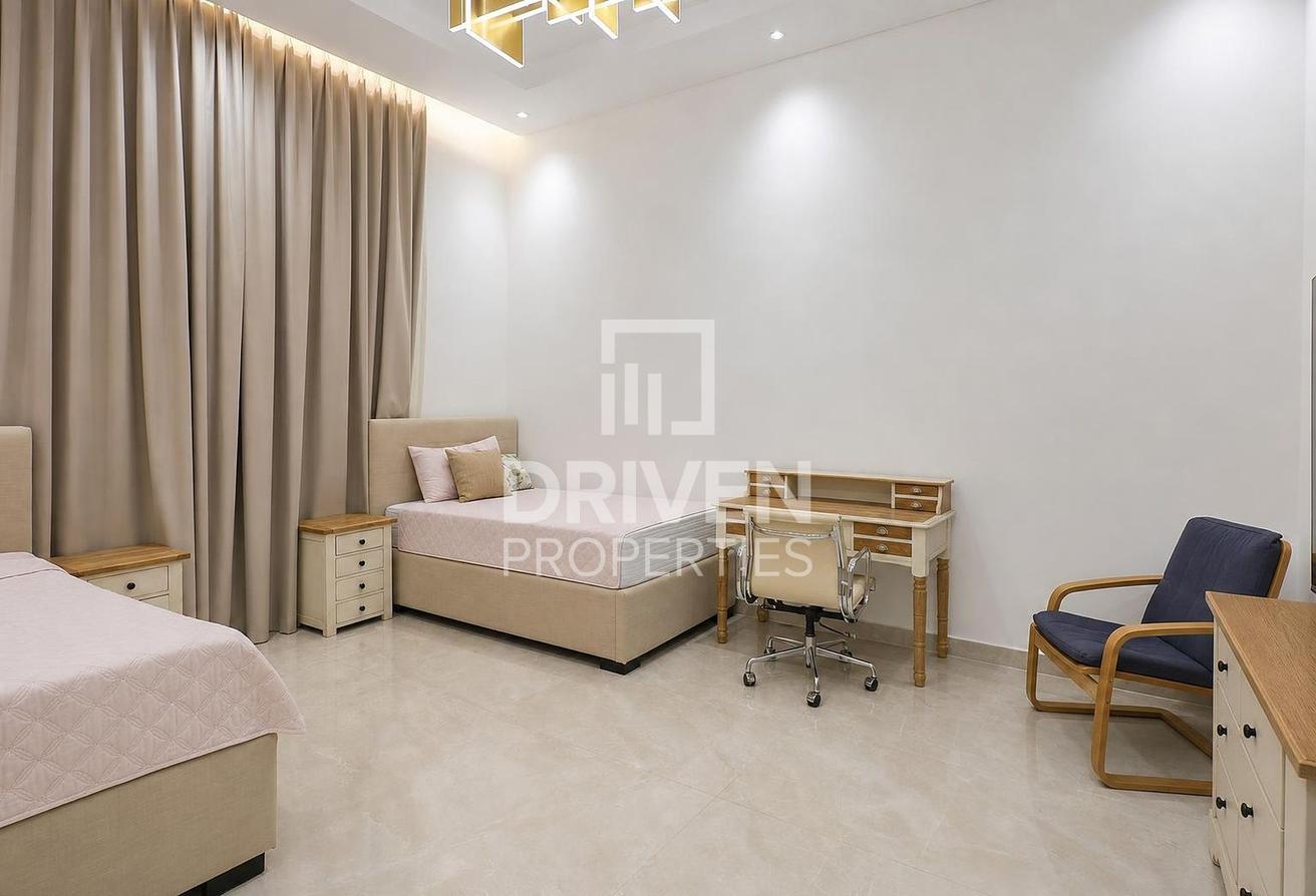 Upgraded Corner | Large Layout | Near Exit photo 15