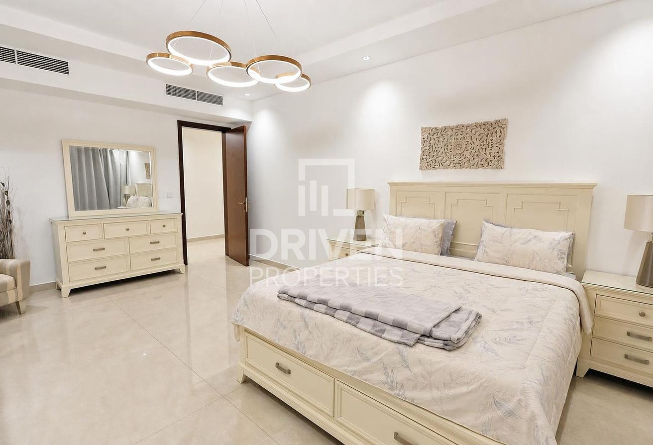 Upgraded Corner | Large Layout | Near Exit photo 23