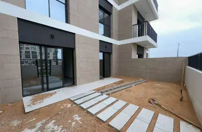 شقة - غرفة نوم - 2 حمامات للبيع في جزيرة مريم - الخان - الشارقة