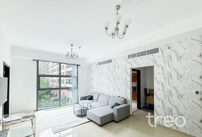 70274847 - Property Image 2