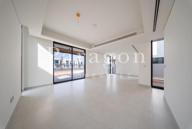 53168181 - صورة العقار 3