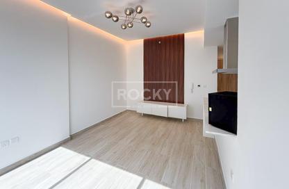 Apartment - 1 Bedroom - 2 Bathrooms for rent in The East Crest by Meteora - District 17 - Jumeirah Village Circle - Dubai