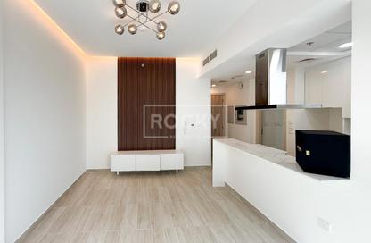 Apartment - 1 Bedroom - 2 Bathrooms for rent in The East Crest by Meteora - District 17 - Jumeirah Village Circle - Dubai