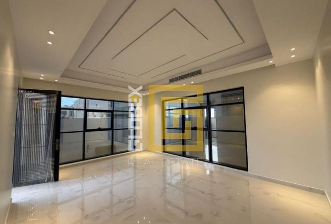 74255843 - صورة العقار 2