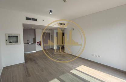 Apartment - 1 Bedroom - 1 Bathroom for sale in Waters Edge - Yas Island - Abu Dhabi Apartment - 1 Bedroom - 1 Bathroom for sale in Waters Edge - Yas Island - Abu Dhabi