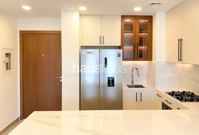 73032429 - Property Image 2