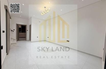 Villa - 3 - 5 for sale in Kabbali Hills - Al Helio 2 - Al Helio - Ajman