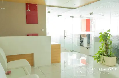 مكتب - غرفة نوم للايجار في باي سكوير مبني رقم 10 - باي سكوير - الخليج التجاري - دبي