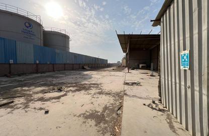 Factory - Studio - 6 Bathrooms for rent in Al Sajaa Industrial - Al Sajaa - Sharjah