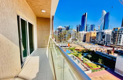 Apartment - 1 Bedroom - 2 Bathrooms for rent in Jumeirah Garden City - Al Satwa - Dubai