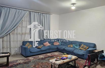 Apartment - 2 Bedrooms - 2 Bathrooms for sale in Al Reef - Abu Dhabi Apartment - 2 Bedrooms - 2 Bathrooms for sale in Al Reef - Abu Dhabi