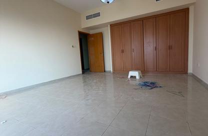 Apartment - 3 - 5 for rent in Al Azza Building - Al Rumaila 1 - Ajman