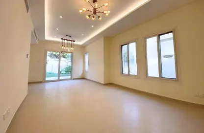 Villa - 3 Bedrooms - 4 Bathrooms for rent in Springs 7 - The Springs - Dubai