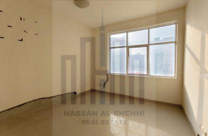 Apartment - 1 Bedroom - 1 Bathroom for rent in Muwailih Building - Muwaileh - Sharjah