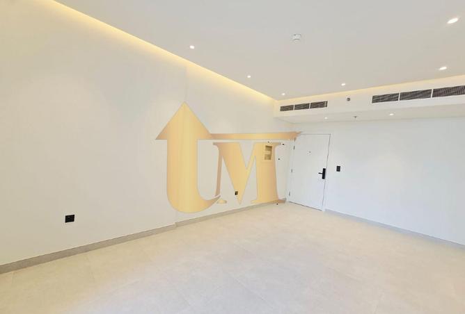 98706050 - Property Image 2