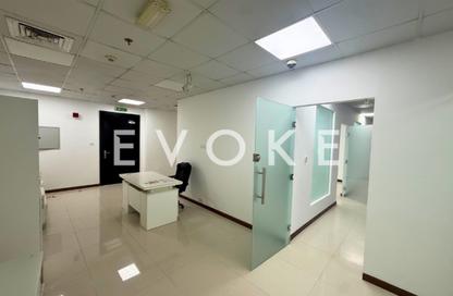 Office Space - Studio - 1 Bathroom for rent in Silver Tower - Business Bay - Dubai