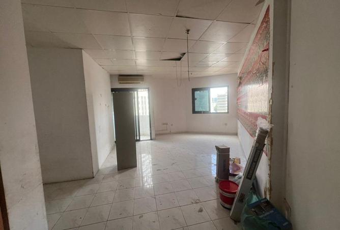 60925240 - Property Main Image