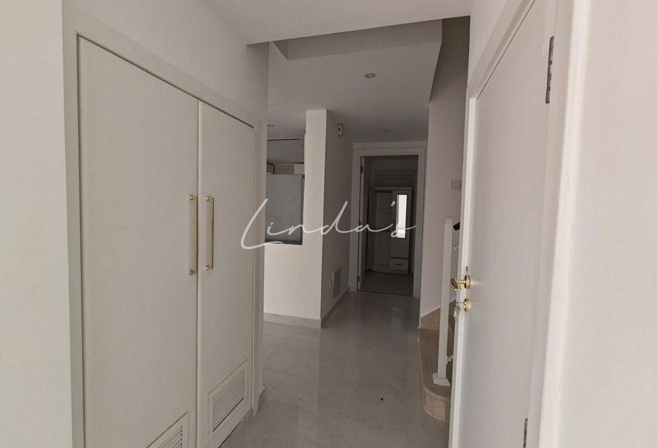 Single Row | Upgraded | three bed plus Maids Room photo 12