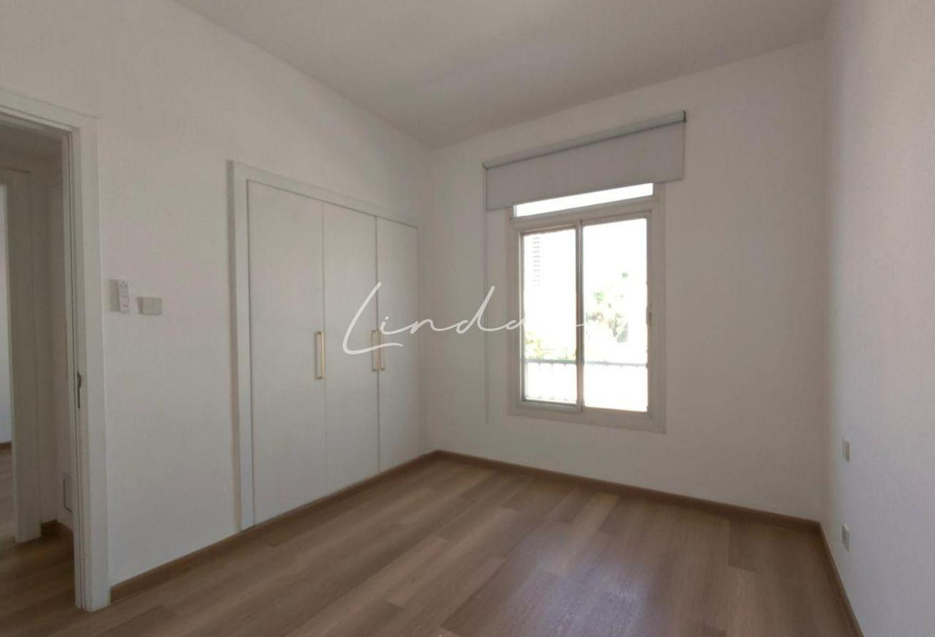 Single Row | Upgraded | three bed plus Maids Room photo 21
