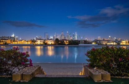 Villa - 5 Bedrooms - 6 Bathrooms for rent in Garden Homes Frond L - Garden Homes - Palm Jumeirah - Dubai