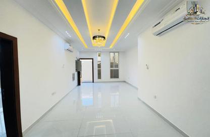 Villa - 5 Bedrooms - 7 Bathrooms for rent in Al Yasmeen 1 - Al Yasmeen - Ajman