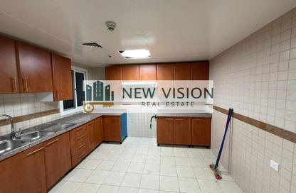 Apartment - 2 Bedrooms - 3 Bathrooms for rent in Al Mamzar Tower - Al Mamzar - Sharjah - Sharjah