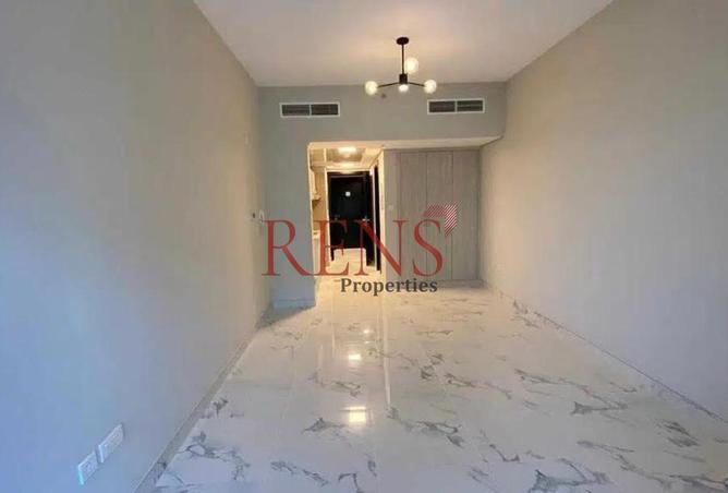 92718600 - Property Image 3