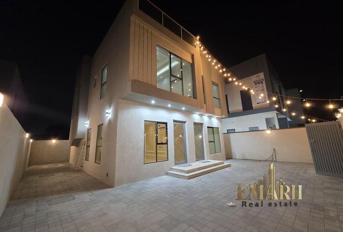 141453416 - Property Image 2