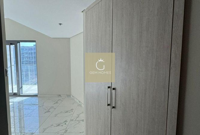 76977657 - صورة العقار 3